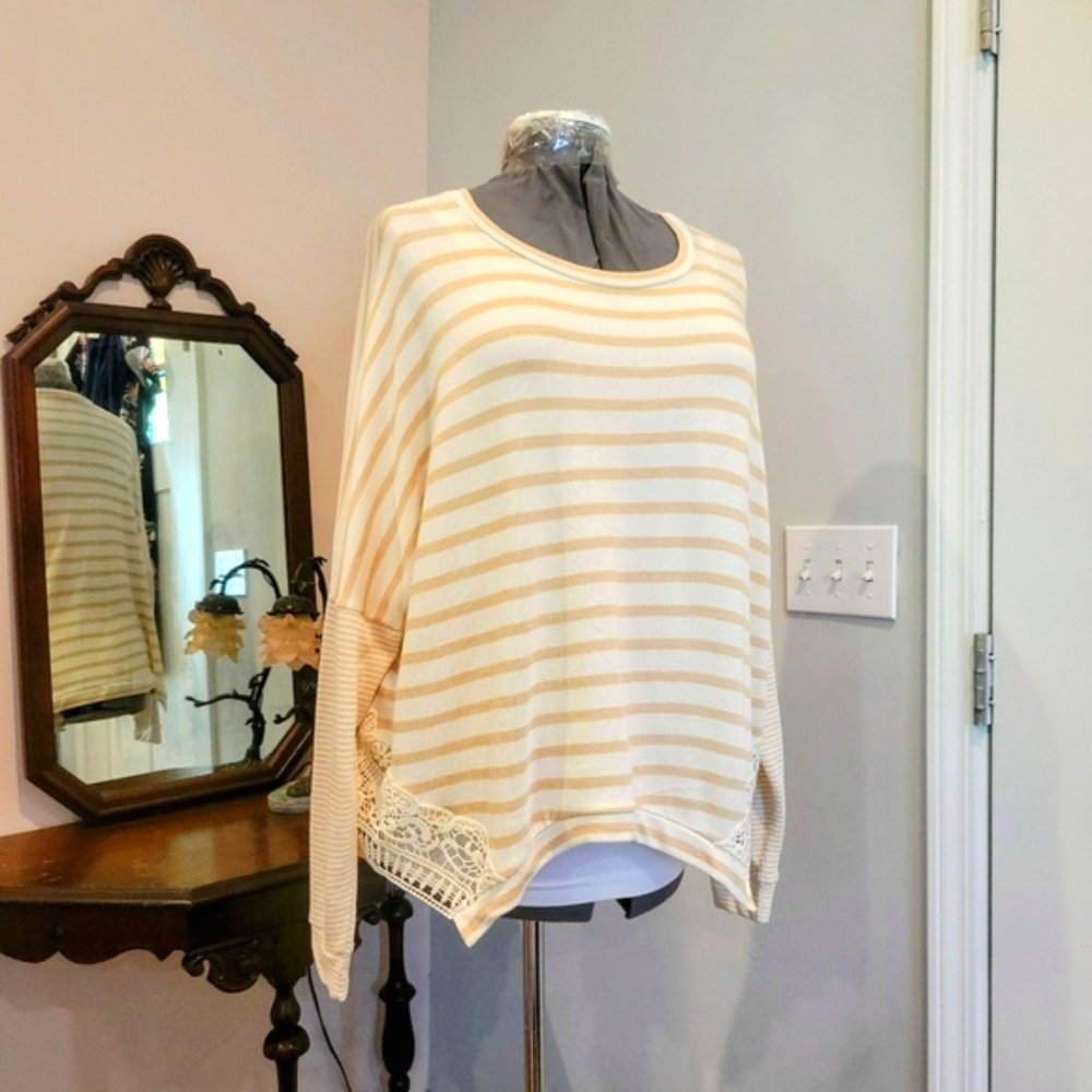 NWT XL Crocheted Hip Sweater - Picture 8 of 11